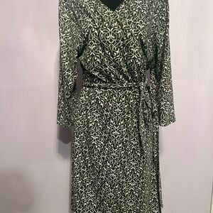 Elegant Green and White Wrap Dress